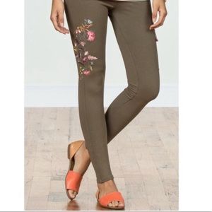 Matilda Jane pants Flower Appliqué Embroidery